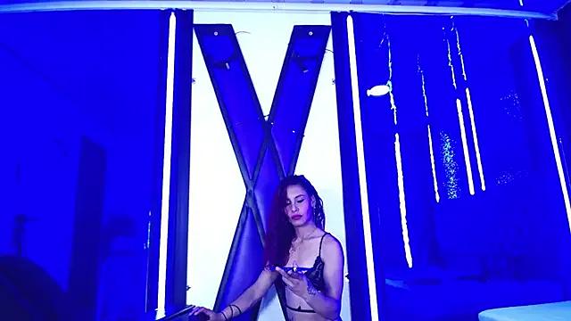 Malory_Cortez — Montar Dildol Anal
