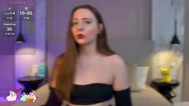 Freechat maltii_evans on StripChat