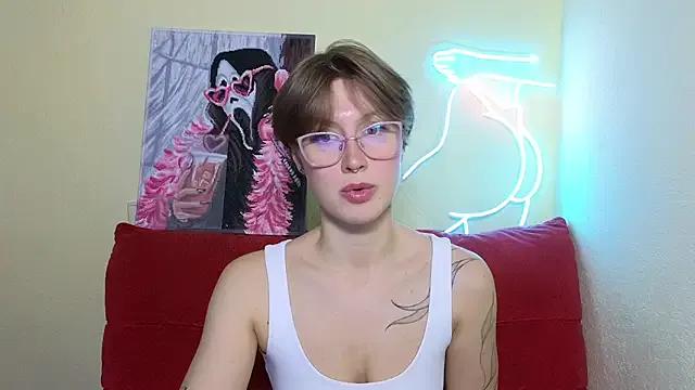 MalvinaBlum — show my sexy curves
