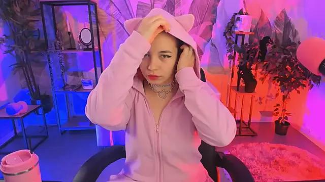 StripChat MarcelineChi is Freechat MarcelineChi — zoom on the eyes