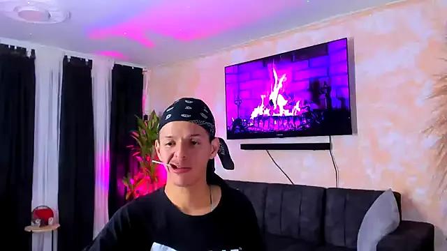 Marcus_and_Tony — show cum 2 boys