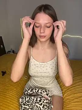 MarcysEva — sucking fingers
