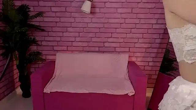 Margo_Robbbie — slap ass x12
