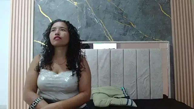 mari_angeles_hard — dance naked