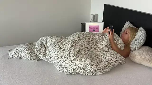 StripChat Maria-and-Charly is Freechat Maria-and-Charly — Ksst euch INTENSIV