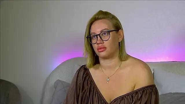 Freechat MariaNeumann on StripChat