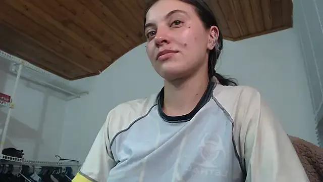 Freechat mariecam420 on StripChat
