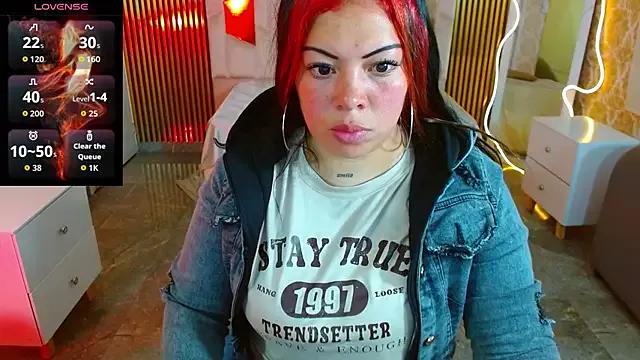 Freechat martinna_tay on StripChat