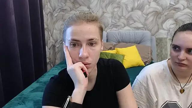 Mary_12 — Masturbation of pussy with fingers 10min