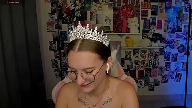 Maryyy_May — I'm going to do a hot dance