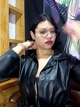 MaviEvil_ — Zoom ass