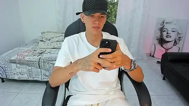 maxthomson_boy — choose a song