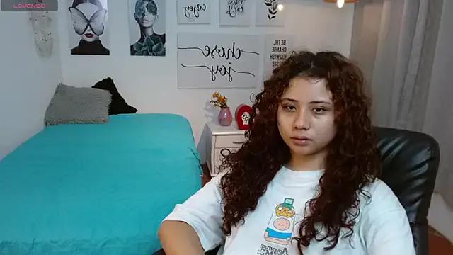mayamoira1 — Play with 5 min pussy