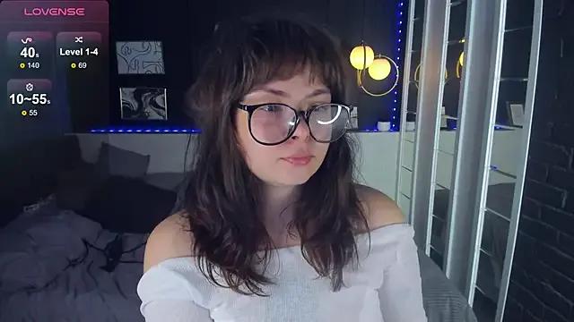 Freechat Mayayammy on StripChat