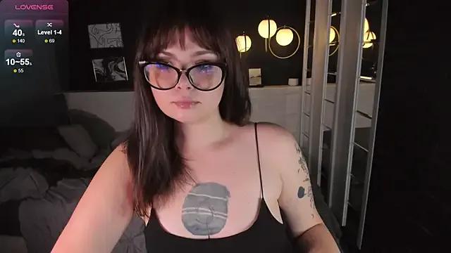 Freechat Mayayammy on StripChat