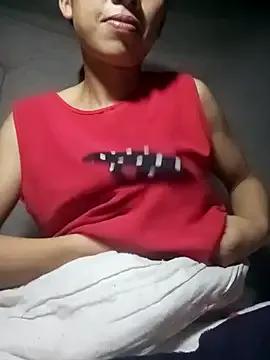 mayhang00 — Freechat on StripChat