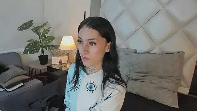 Freechat Megan_DH on StripChat