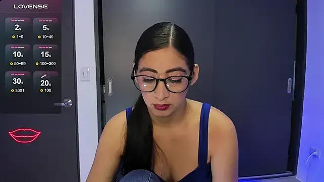 Freechat MeganWhite3 on StripChat