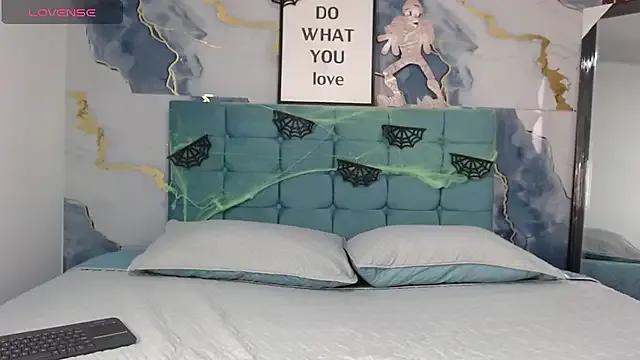 Meloddy_Jazz02 — Freechat on StripChat