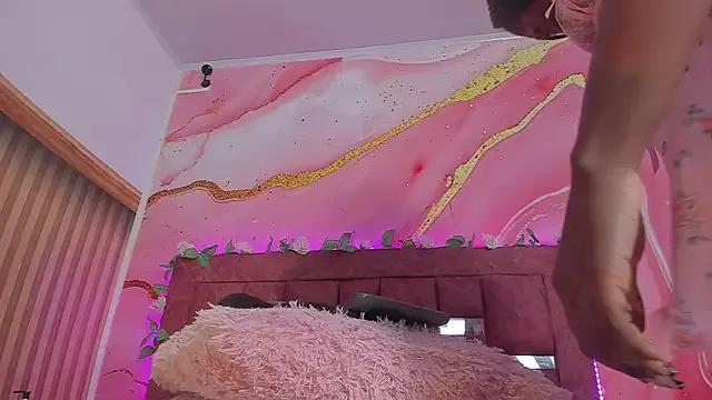 melody_paris — SUCK DILDO SLOW 