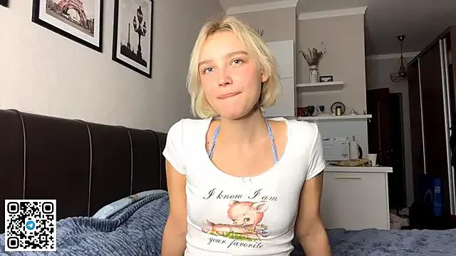 StripChat MelodyImam is Freechat MelodyImam — Lick my plump lips closely