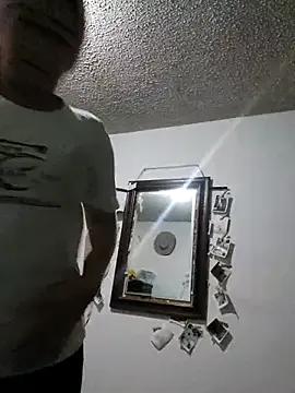 MerlyG_ — SEXY NAKED IN FRONT OF MY FRIENDS 