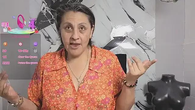 Freechat merlyna_goldens on StripChat