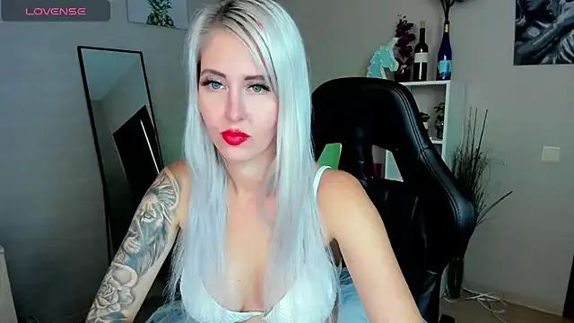 Mermaid_N on StripChat 