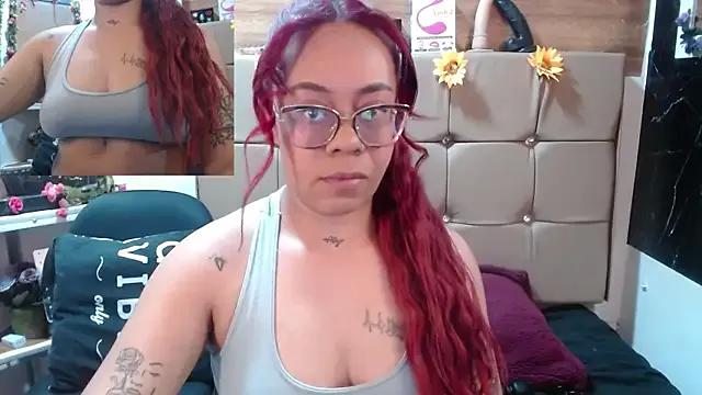 MIA__SPENCER — Encender el Lush y dejarlo vibrar fuerte