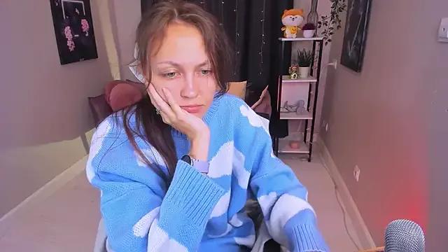 Mia_meowXkiss — touche my boobs under shirt