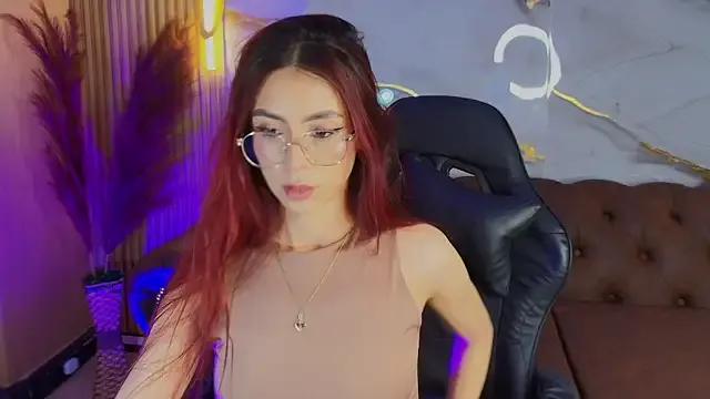 mia_tf — Freechat on StripChat