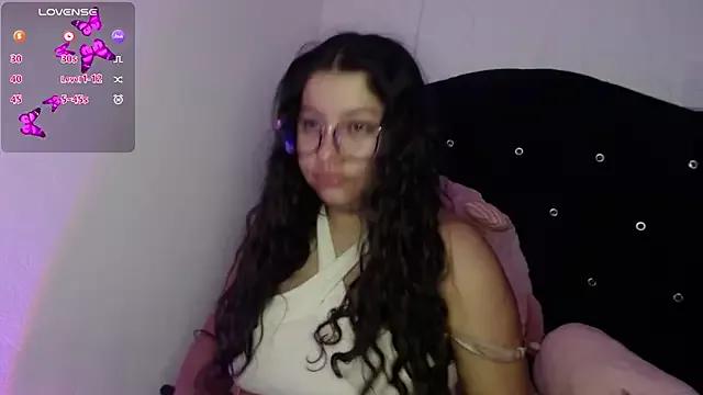 Miaa_Smiith1 on StripChat 