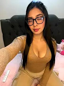 StripChat MiaSofia__ is Freechat MiaSofia__ — breast milk