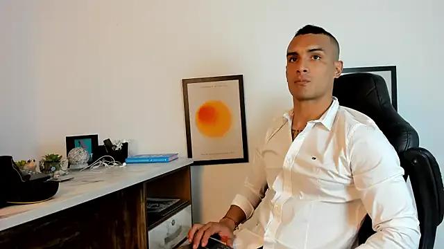 StripChat Michael_Blaze is Freechat Michael_Blaze — CUM SHOW!!