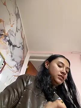 Freechat michell_boobs_ on StripChat
