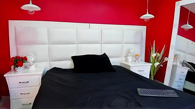 Michelle_Lewis_ — suck dildo