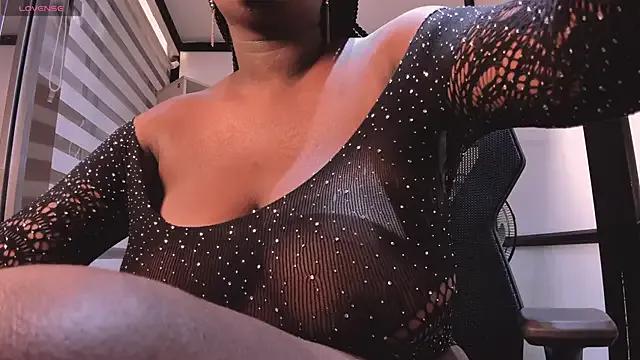 MichellePreston — Show oil in boobs