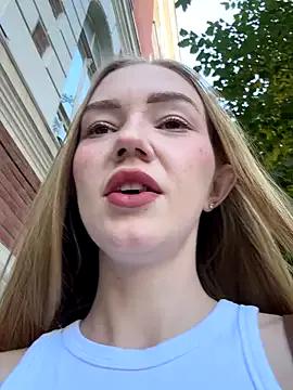 MilaMoone — Hot autumn, hot start in PUBLIC place!