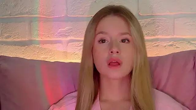 Freechat MilanaBalmain on StripChat