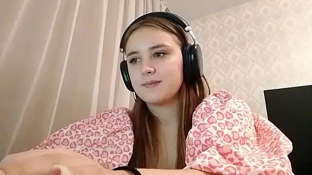 StripChat MilaRiviera is Freechat MilaRiviera — Show your lips up close
