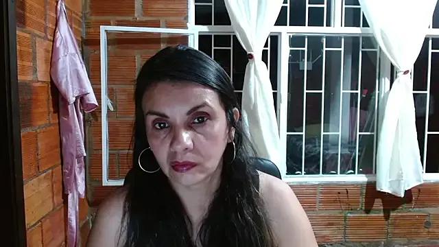 Milf_Fantassyy — shave for you bb