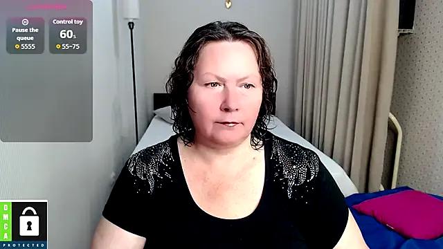 Freechat milf_hornys on StripChat