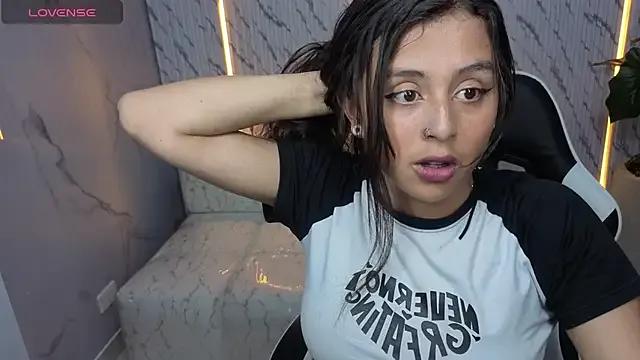 milky_tx — show boobs+saliva