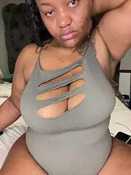 Freechat MILL204 on StripChat