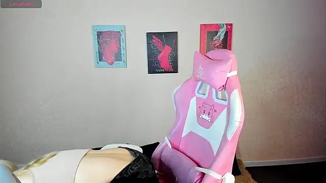 Freechat Milly_Rockk on StripChat