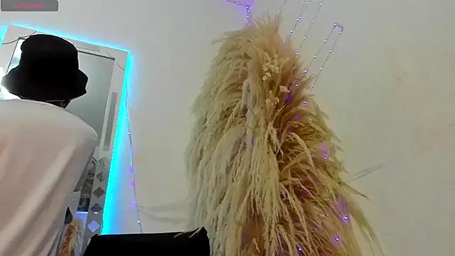 milo_crave — kiss franc