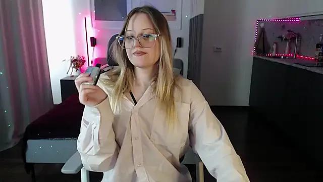 MimiChu_ — Hi Rina!