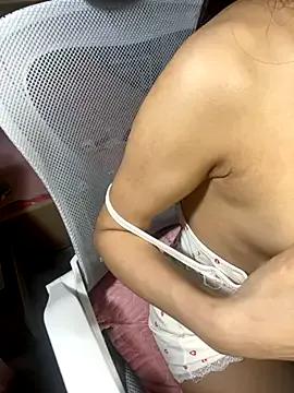 Freechat Mina048 on StripChat
