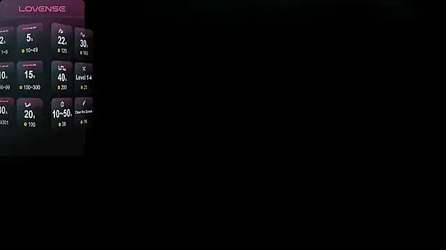 minimaya on StripChat 