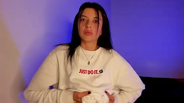 MirandaVixen — Bouncing tits with a lot of saliva